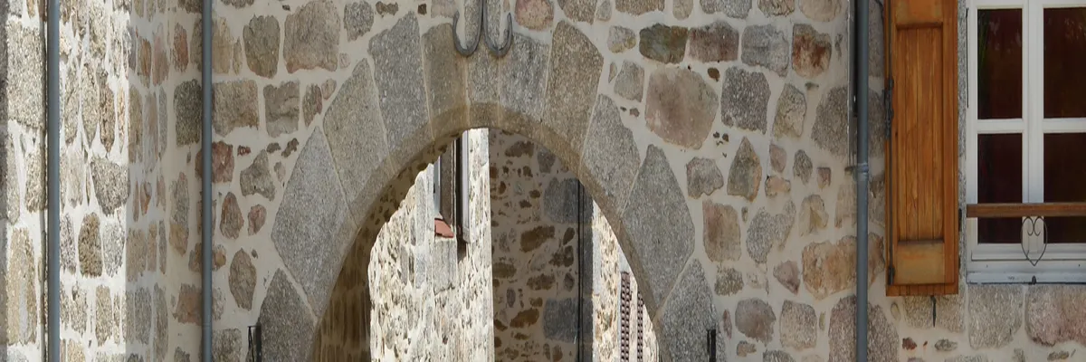 Image Monte escalier Marcolès